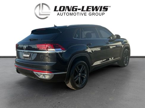 Used 2021 Volkswagen Atlas Cross Sport SE FWD image 7