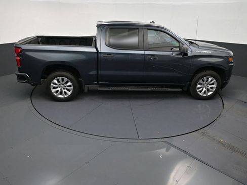 Used 2019 Chevrolet Silverado 1500 Custom w/ Custom Value Package RWD image 17