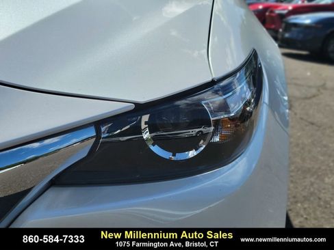 Used 2023 MAZDA CX-9 Touring image 10