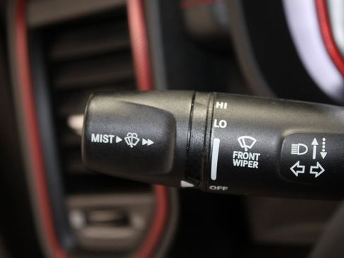 Used 2024 RAM 1500 Rebel image 39