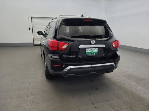 Used 2019 Nissan Pathfinder S AWD/4WD image 6