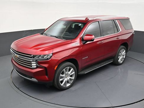 Used 2023 Chevrolet Tahoe High Country RWD image 12