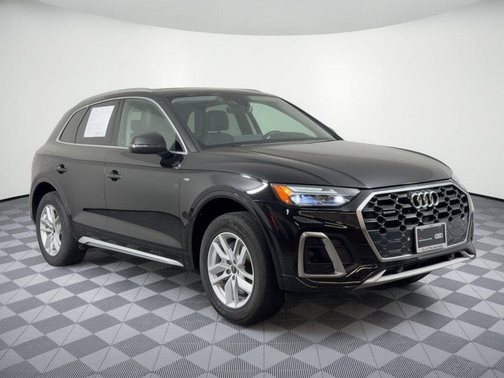 Certified 2023 Audi Q5 2.0T Premium w/ Convenience Package AWD/4WD image 7