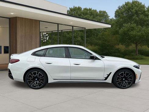 New 2026 BMW i4 eDrive40 w/ M Sport Package RWD image 7