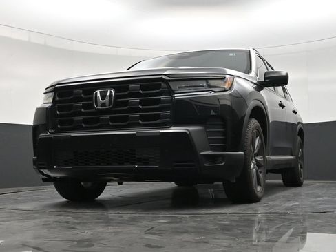 Used 2026 Honda Pilot Sport image 26