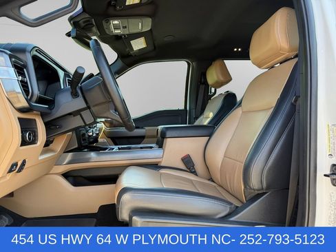 Certified 2025 Ford F350 Lariat w/ Lariat Ultimate Package AWD/4WD image 9