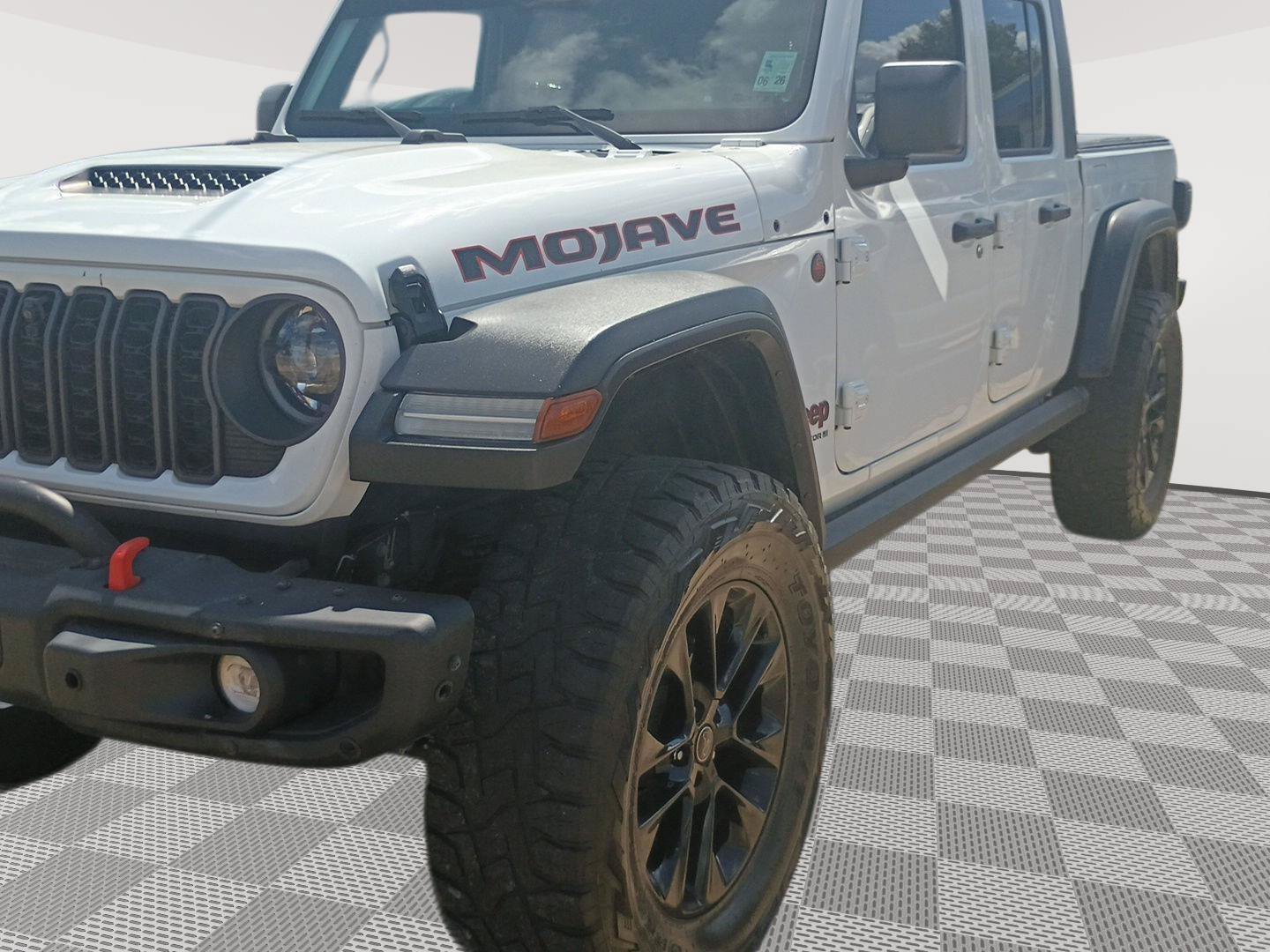 Used 2024 Jeep Gladiator Mojave w/ Technology Group AWD/4WD image 4
