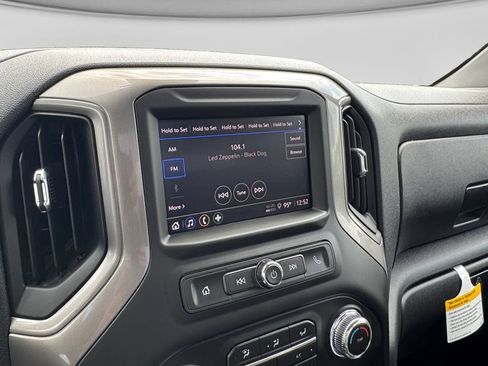Used 2026 GMC Sierra 1500 Pro w/ Pro Value Package AWD/4WD image 24