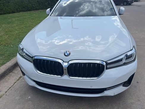Used 2021 BMW 530i xDrive w/ Premium Package AWD/4WD image 6