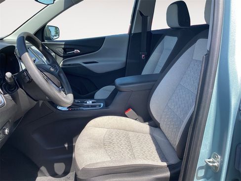 Used 2022 Chevrolet Equinox LT image 9