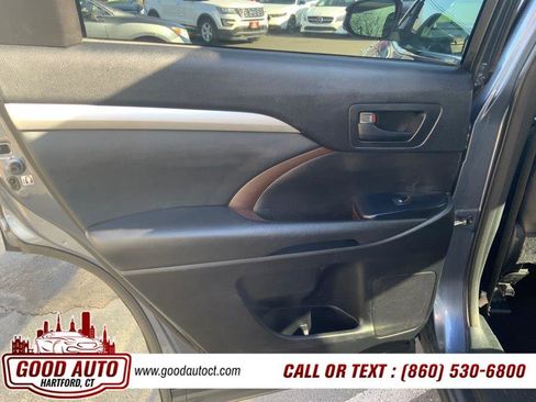 Used 2015 Toyota Highlander Plus image 8