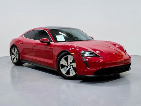 Used 2022 Porsche Taycan 4S AWD/4WD image 4