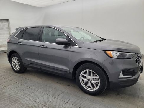 Used 2024 Ford Edge SEL image 11