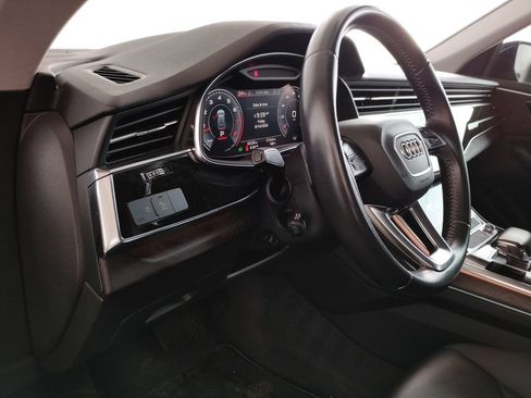 Used 2019 Audi Q8 Premium Plus w/ Premium Plus AWD/4WD image 25