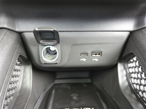 New 2026 Chevrolet TrailBlazer RS w/ Convenience Package AWD/4WD image 15