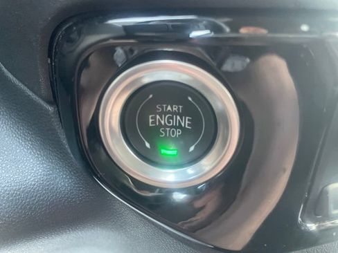 Used 2025 Chevrolet Silverado 1500 LT image 21