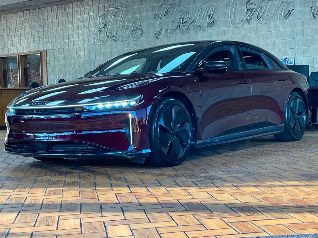 Used 2023 Lucid Air Grand Touring AWD/4WD image 4