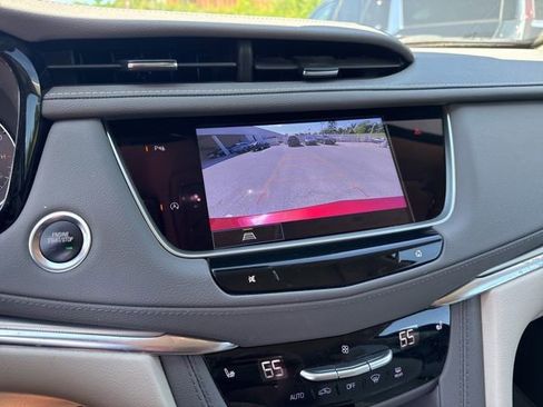 Used 2023 Cadillac XT5 Premium Luxury AWD/4WD image 18