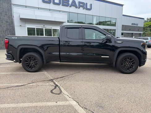 Used 2026 GMC Sierra 1500 Elevation AWD/4WD image 2