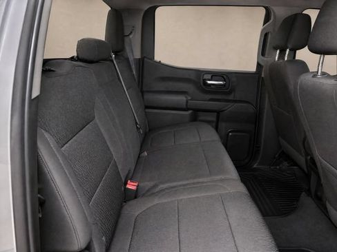 Used 2020 Chevrolet Silverado 1500 Custom w/ Custom Value Package RWD image 11