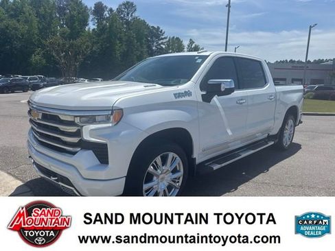 Used 2023 Chevrolet Silverado 1500 High Country AWD/4WD image 6