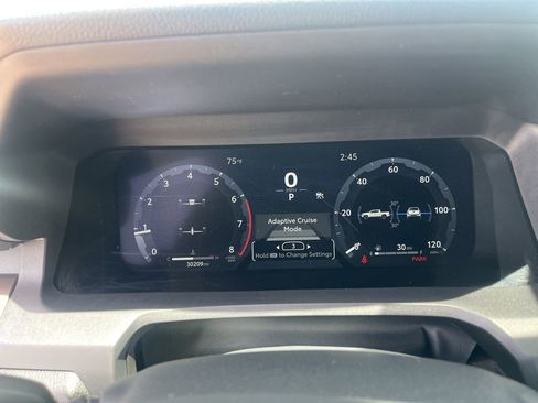 Used 2024 Toyota Tacoma TRD Off-Road w/ TRD Off Road Upgrade Package AWD/4WD image 39