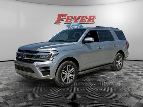 Certified 2024 Ford Expedition Limited image 1