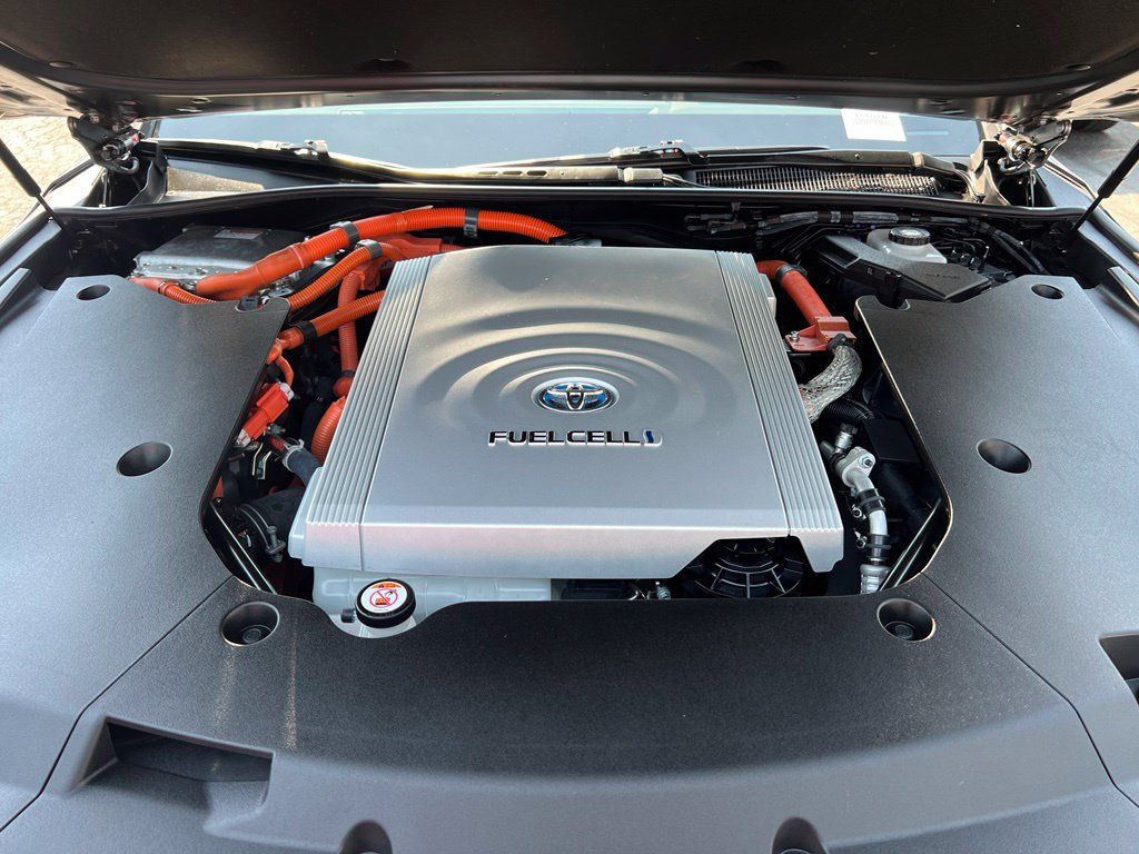 Certified 2022 Toyota Mirai w/ Toyota Teammate Package RWD image 46