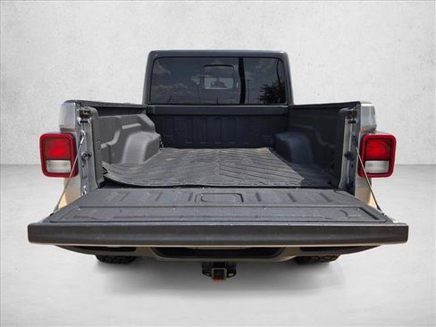 Used 2021 Jeep Gladiator Sport AWD/4WD image 6