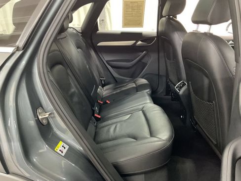 Used 2017 Audi Q3 2.0T Premium Plus w/ Premium Plus Package AWD/4WD image 25