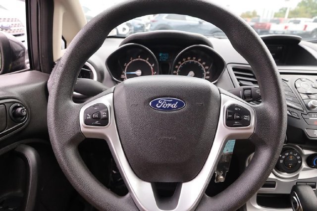 Used 2018 Ford Fiesta SE FWD image 10