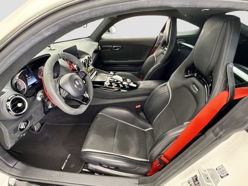 Used 2018 Mercedes-Benz AMG GT R image 18