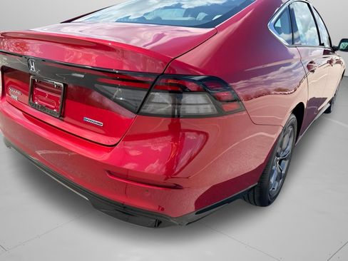 Certified 2025 Honda Accord EX-L image 32