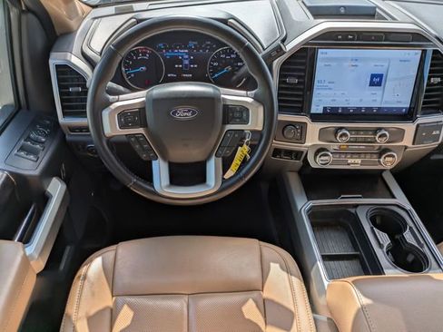 Certified 2022 Ford F350 Lariat AWD/4WD image 11