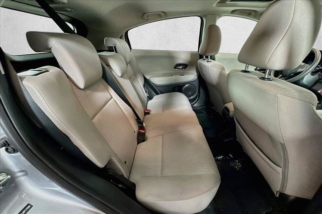 Used 2018 Honda HR-V EX image 25