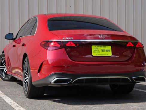 Used 2026 Mercedes-Benz E 350 Sedan image 6