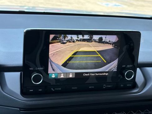 Certified 2023 Honda Accord EX image 23