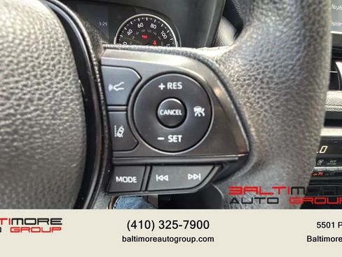Used 2022 Toyota RAV4 XLE w/ Convenience Package FWD image 40