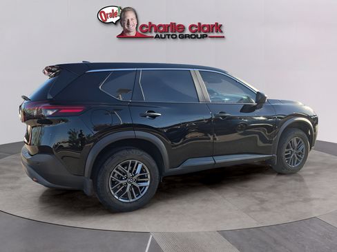 Used 2023 Nissan Rogue S FWD image 8