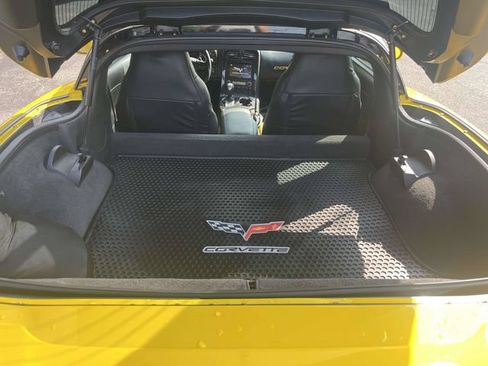 Used 2008 Chevrolet Corvette Coupe w/ Preferred Equipment Group RWD image 12