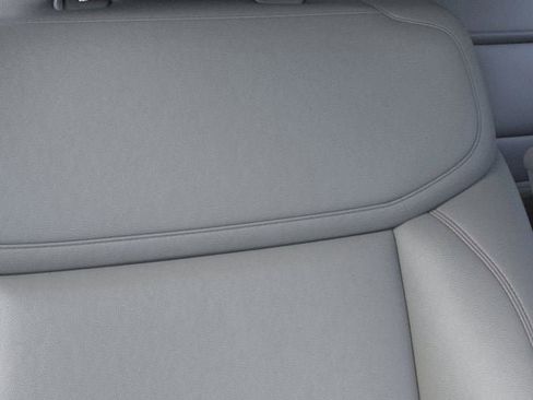 New 2025 Ford Expedition Active image 16