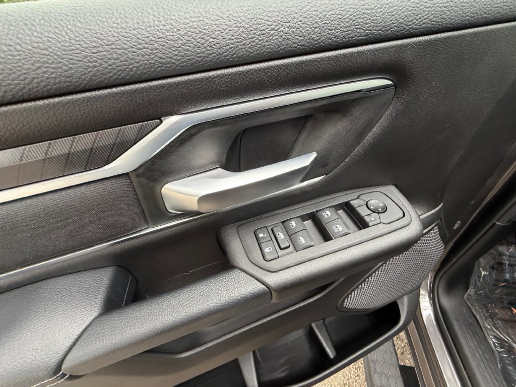Used 2026 RAM 1500 Lone Star RWD image 11