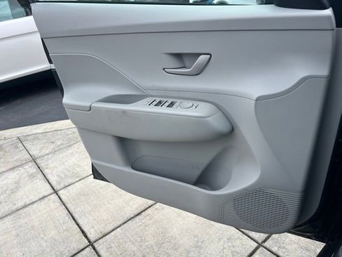Certified 2024 Hyundai Kona SEL FWD image 15
