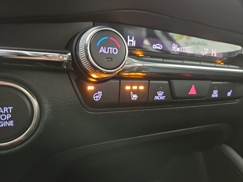 Certified 2023 MAZDA MAZDA3 2.5 Turbo Sedan w/Premium Plus image 27