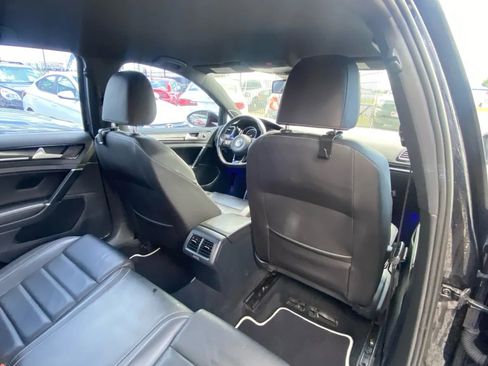 Used 2016 Volkswagen Golf R 4-Door w/ Driver Assistance Package image 17