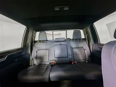 Used 2024 Chevrolet Silverado 3500 High Country w/ High Country Premium Package image 13