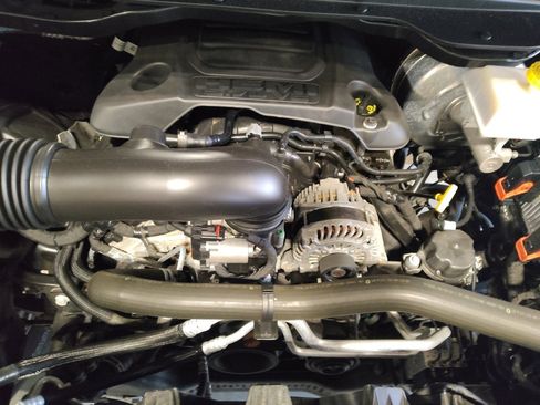 Used 2020 RAM 1500 Big Horn image 30