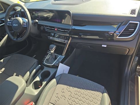 New 2026 Kia Seltos S image 11