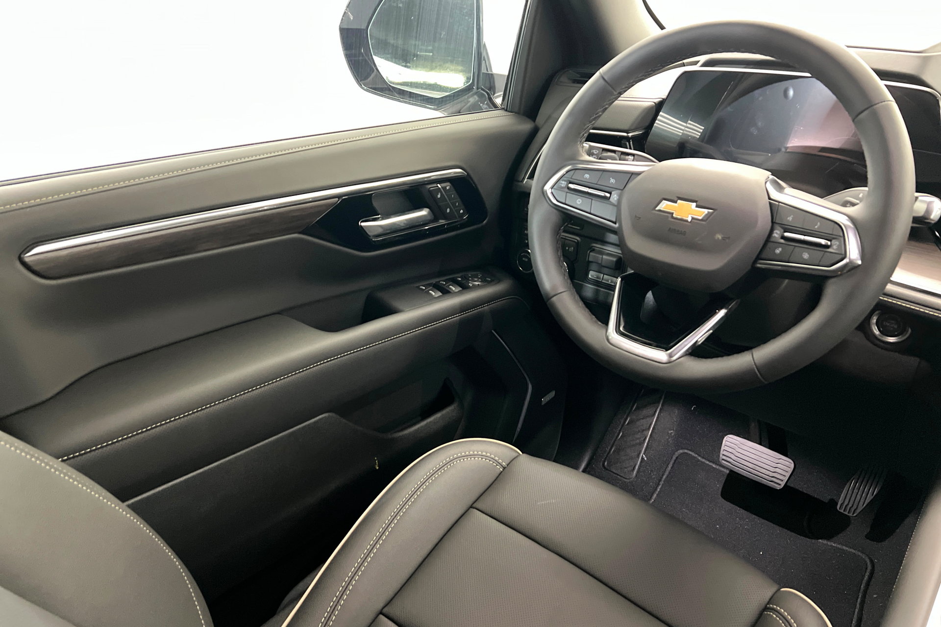 New 2026 Chevrolet Tahoe Premier AWD/4WD image 12