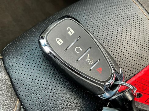 Used 2019 Chevrolet Blazer Premier w/ Sun and Wheels Package image 14